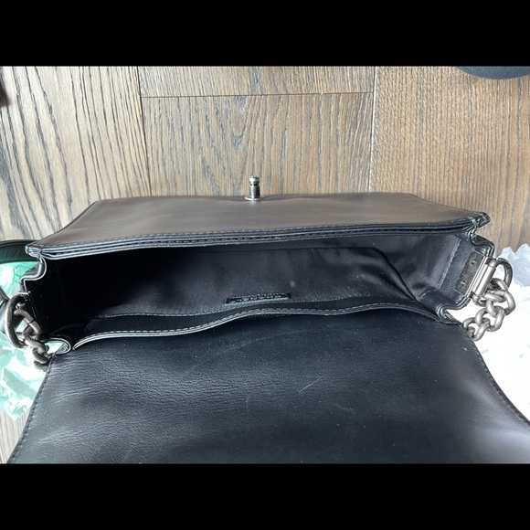 CHANEL BOY ENCHAINED CALFSKIN LEATHER BAG - Picture 9 of 9